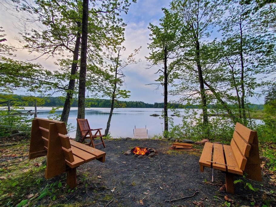 Fall Getaway Resort-3 King Suites, Dog-Friendly Seeley Esterno foto