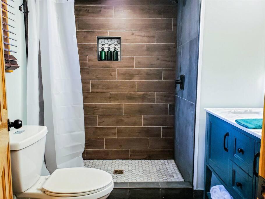 Fall Getaway Resort-3 King Suites, Dog-Friendly Seeley Esterno foto