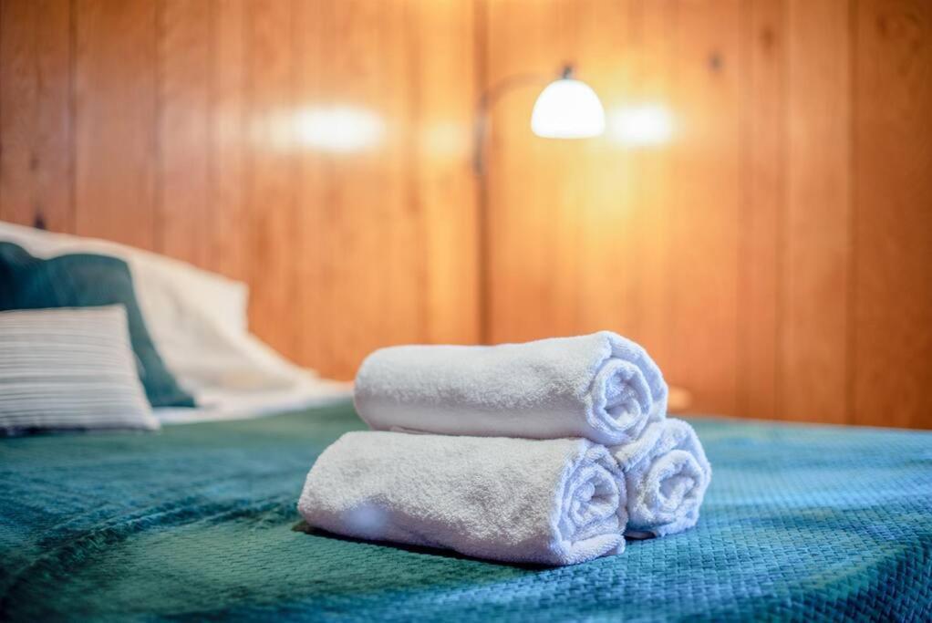 Fall Getaway Resort-3 King Suites, Dog-Friendly Seeley Esterno foto
